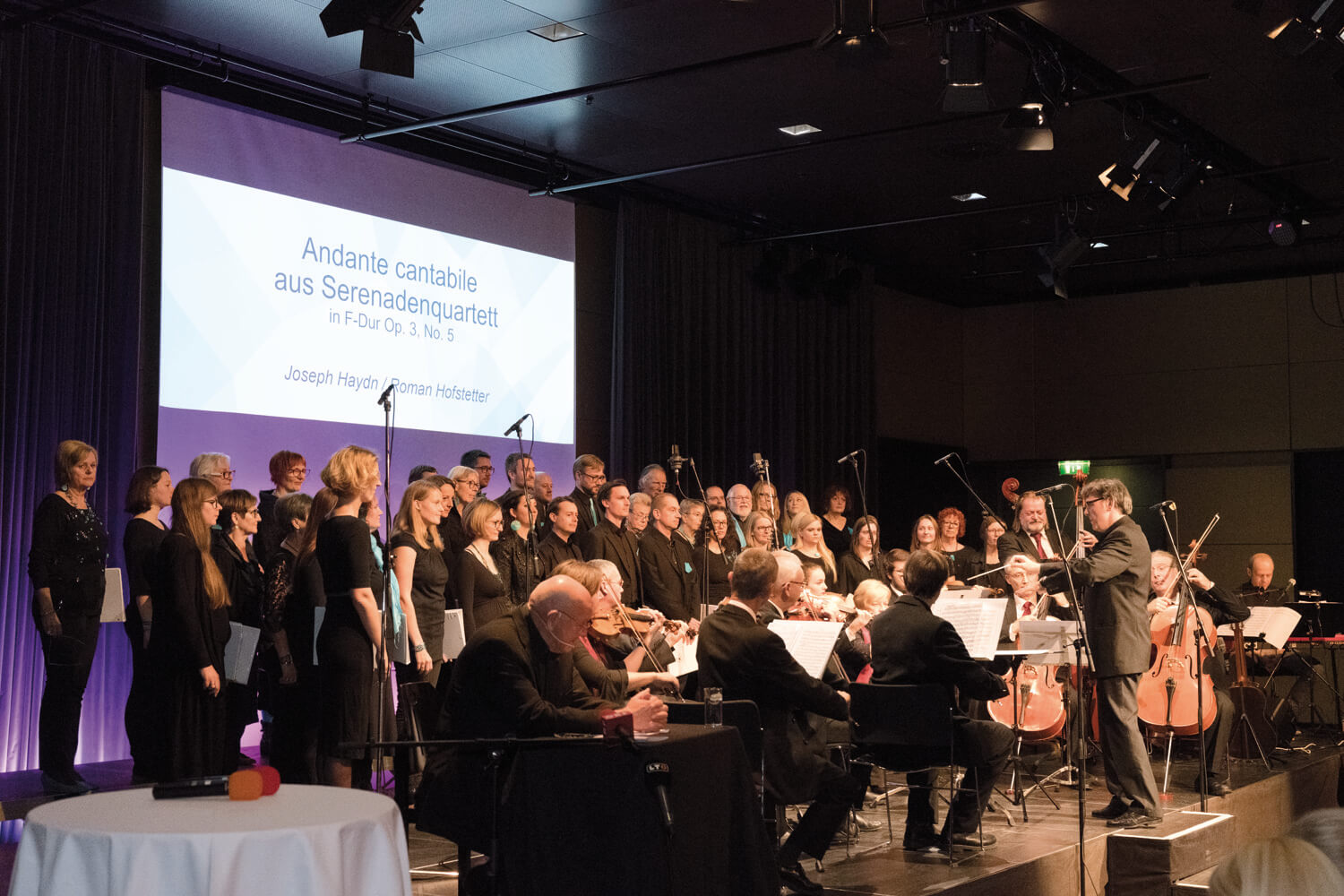 Advent:Auftakt von Rettet das Kind OÖ: Ein Abend für mehr Herzenswärme